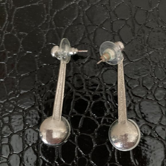 Rhinestone Drop Earrings - Picture 3 of 4